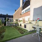 Mesdag apartment